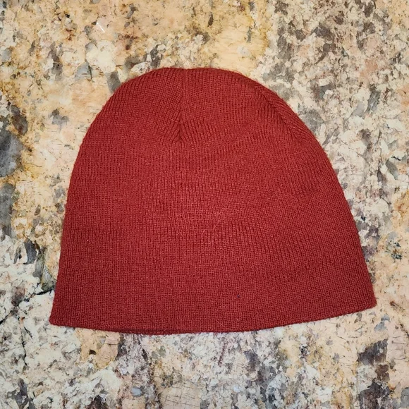 Red Beanie - Picture 1 of 1